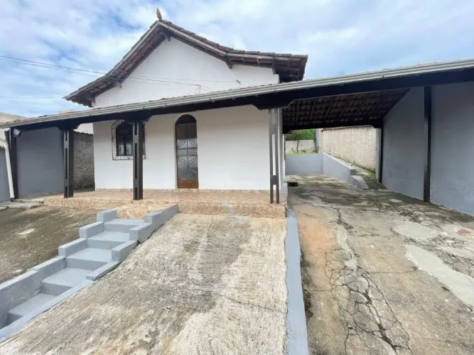 Casa para aluguel - Tirol, 2 quartos - Belo Horizonte