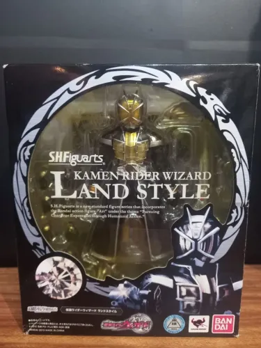 S.H.Figuarts Kamen Rider Wizard Hurricane Dragon Figure Bandai Japan Original