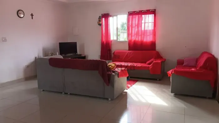 Casa Sobrado - Conjunto Residencial Galo Branco - 2 Dormitórios - 130m².