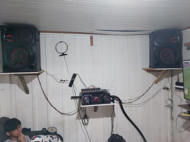 Som para de festa para 50 pessoas 2700w
