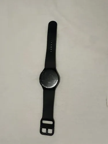 Samsung Galaxy Watch4 - Danificado por água
