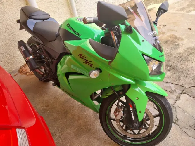 Vendo Kawasaki ninja 