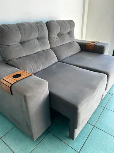 Sofá em Suede retrátil e reclinável cinza conforto e elegância entrego