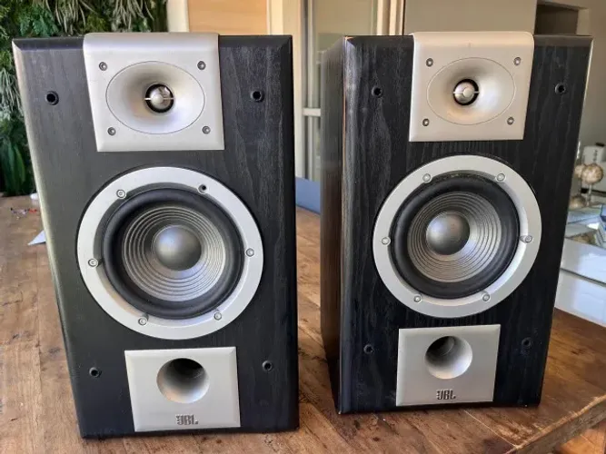 Caixas Acusticas JBL S26 