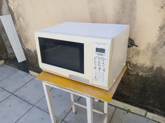 Micro-ondas Panasonic 18litros