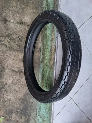 Pneu 90/90-18