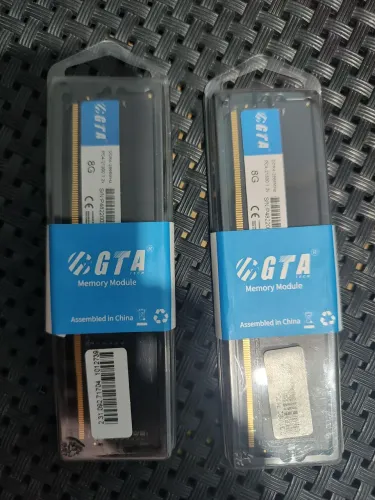 Memória RAM 16 GB DDR4
