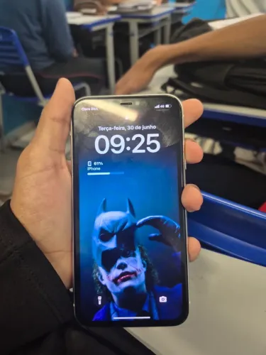 iPhone 11 único dono 