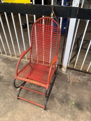 Vendo cadeira usada