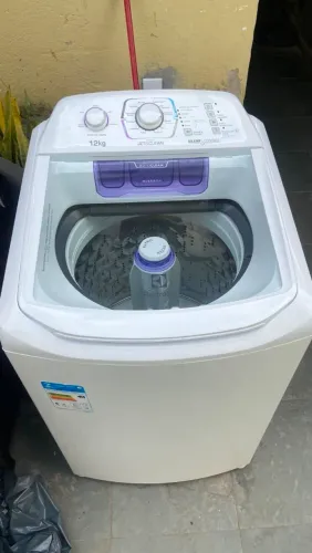 Máquina de lavar Eletrolux 12kg