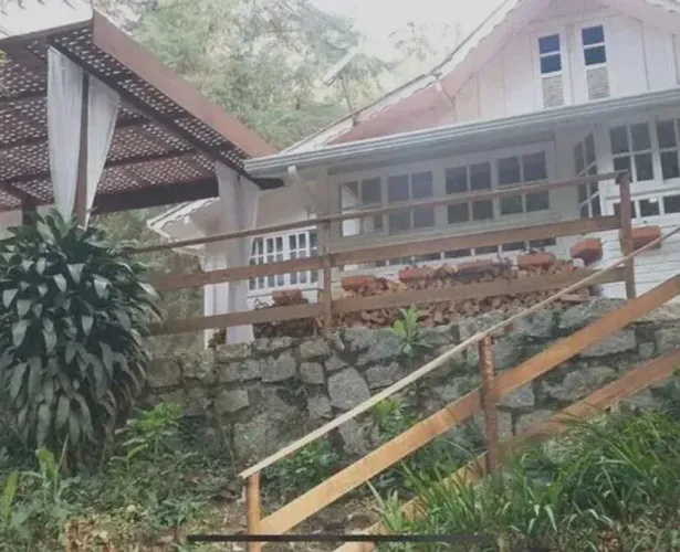 CASA LINEAR EM MAROMBA