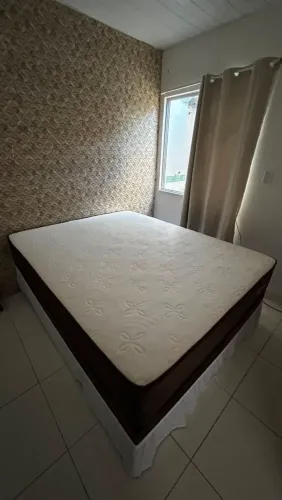 Cama queen - 1,58x1,98 - molas ensacadas - colchão firme