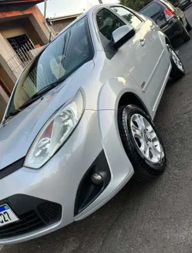 Ford Fiesta Sed. 1.6 8V Flex 4P 2012
