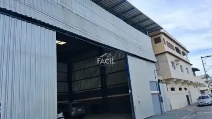 Galpão para Locação em Araçás, Vila Velha - 480m²