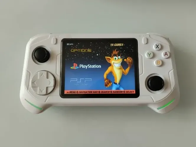Video-game portátil RX6H na cor branca Novo!