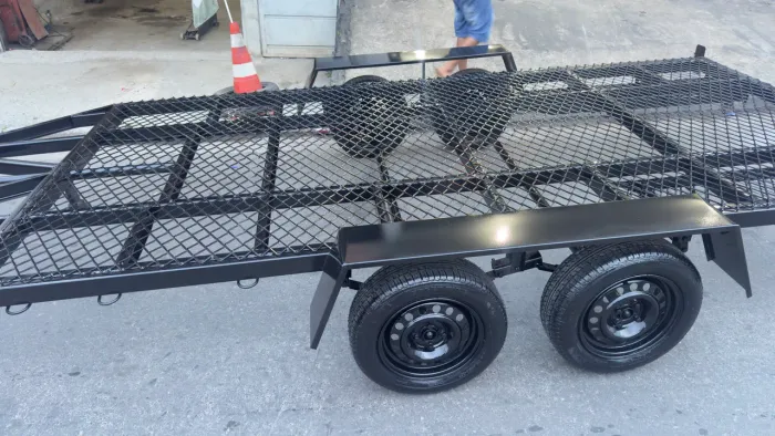Carretinha plataforma guincho 