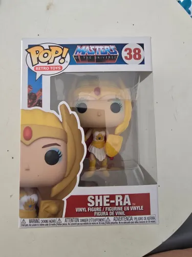 Funko pop master of the universe she-ra 38