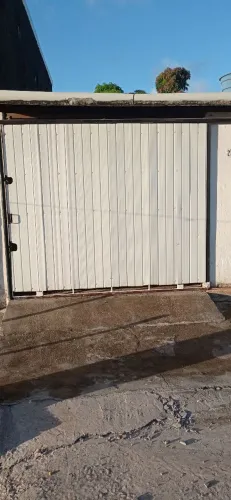 Alugo garagem para guardar. seu veiculo, por apenas 200,00 mensais