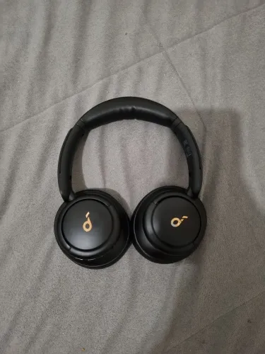 Anker Soundcore Q30