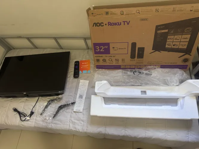 Smart TV 32 polegadas muito-nova