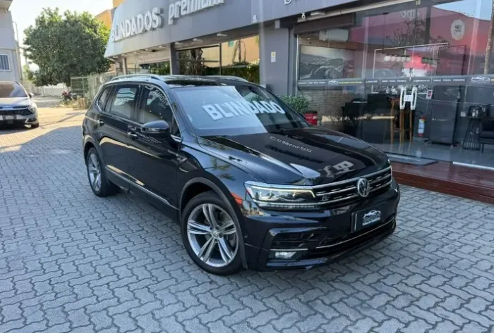 Volkswagen Tiguan Allspac R-line 350 TSI 2.0 4X4 2018