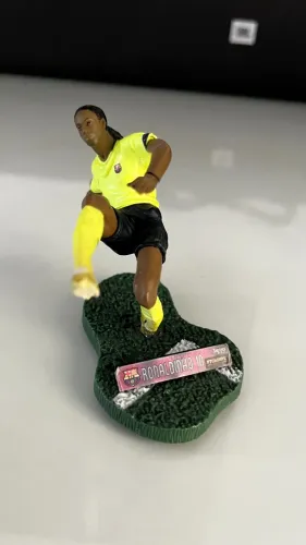 Ronaldinho Gaúcho Barcelona - Action Figure FT Champs (Raridade Importada)