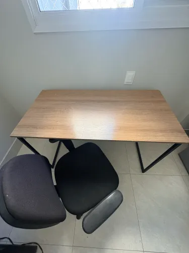 Mesa de Escritório + Cadeira - Ótimo Custo-Benefício