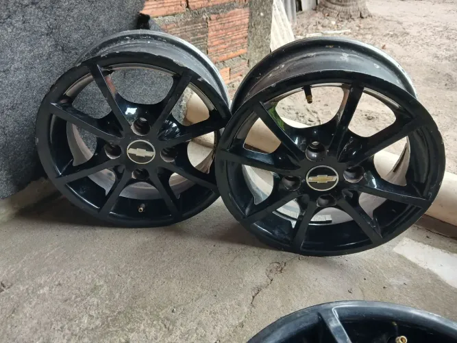 Rodao chevrole aro 13