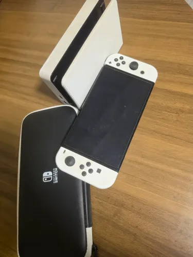 Nintendo Switch OLED Desbloqueado 