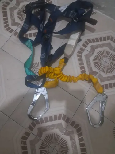Cinto segurança profissional seminovo