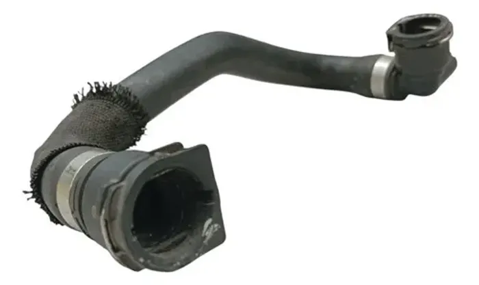 Conector de Mangueira de Radiador BMW 320i 2015 2016