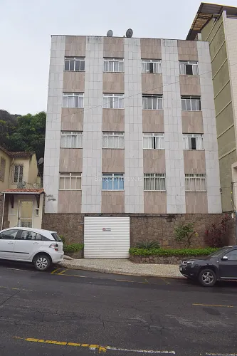 Apartamento 3 quartos com suíte a venda no Bairro São Mateus em Juiz de Fora