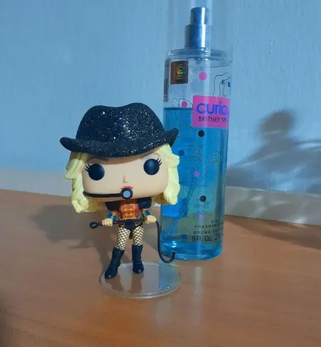 Funko britney + body splash