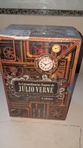 Box com 6 volumes As Extraordinária Viagens de Júlio Verne