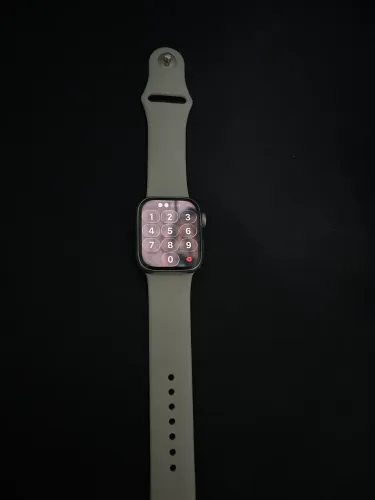 Apple watch series 7  GPS + celullar