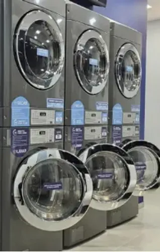 VENDO LAVANDERIA completa automatizada