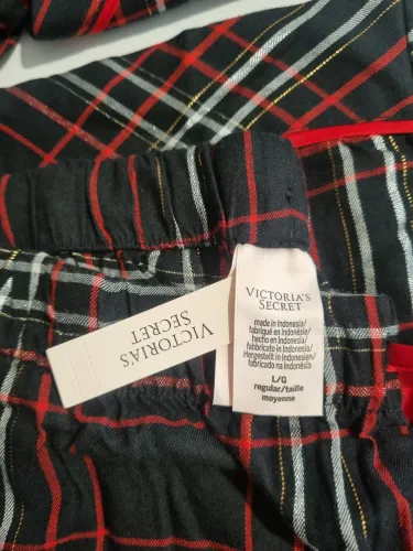 Pijama de inverno Victoria's Secret - Tam. G - sem uso