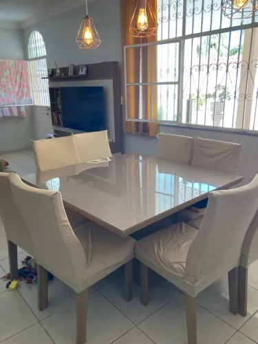 MESA DE JANTAR 8 lugares