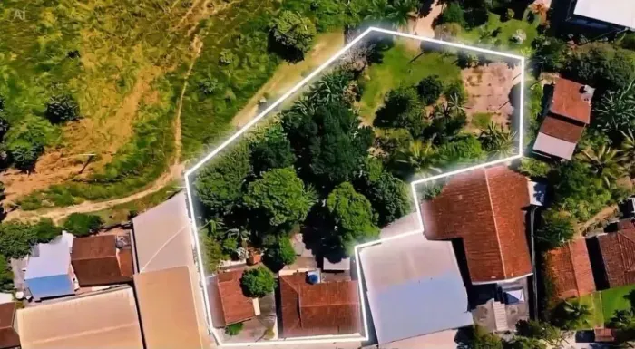 VENDO OU TROCO CHÁCARA COM 2 CASAS