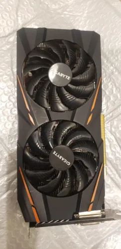 Placa de Video AMD Radeon RX 580 Gigabyte