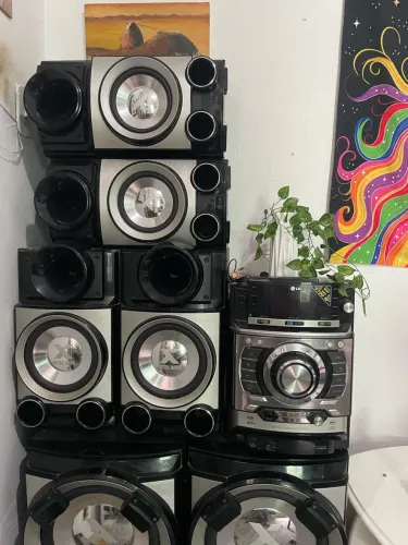 LG CM9520 (Mini System / Micro System LG Xboom) 1700W RMS
