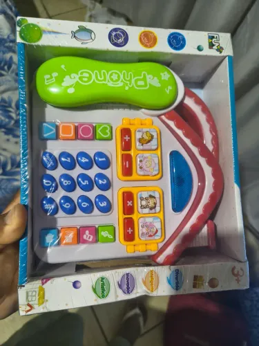 Telefone musical lacrado com vários tipos de música
