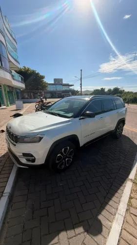 Jeep Commander Limited T270 1.3 TB Flex AUT 2022
