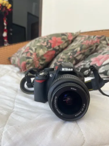 Câmera fotográfica Nikon D3100