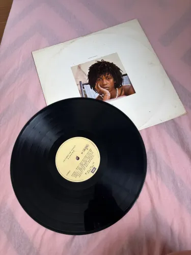 Disco Vinil Djavan - Faltando um Pedaço (1978) - Com Encarte