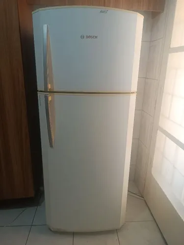 Geladeira 220V