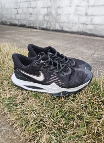 Nike Precision V Tamanho 40