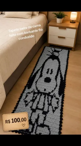 Tapete de crochê - beira de cama