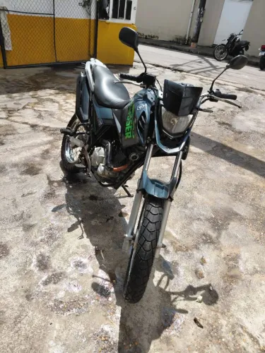 Crosser 2015 conservada
