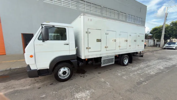 Caminhão Vw 8160 Baú Sorveteiro